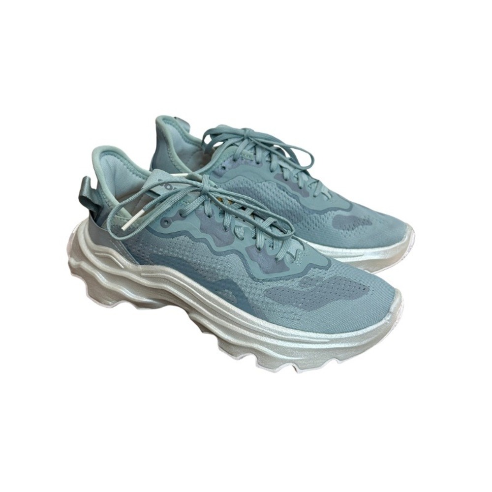 Sorel Kinetic Breakthru Day Lace Sneaker in Crushed Blue / Glacier Grey Size 7